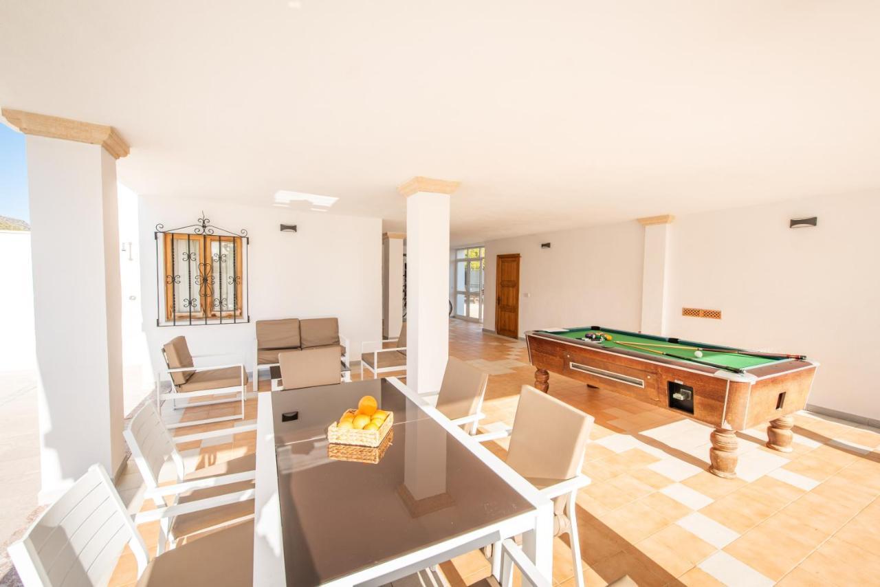 A Perfect Location For Holidays With Ac And Private Pool Chalet Port de Pollença
